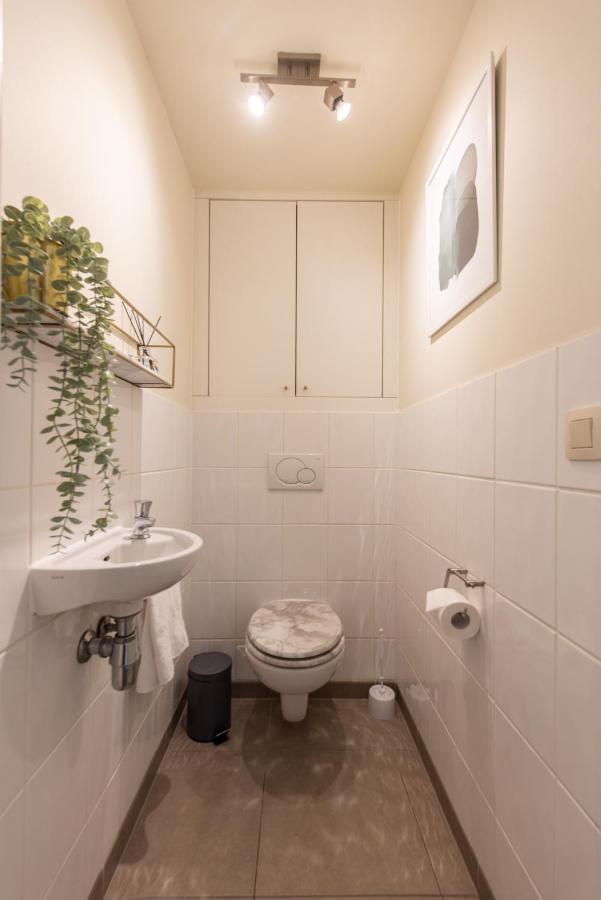 Shs Homes-Luxe Highrise, 2 Bedrooms, Kitchen, Free Parking, Stunning View, Large Tarrasse, Workspace ฮัสเซลต์ ภายนอก รูปภาพ